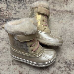 Metallic Gold Snow Boots with Pink Laces